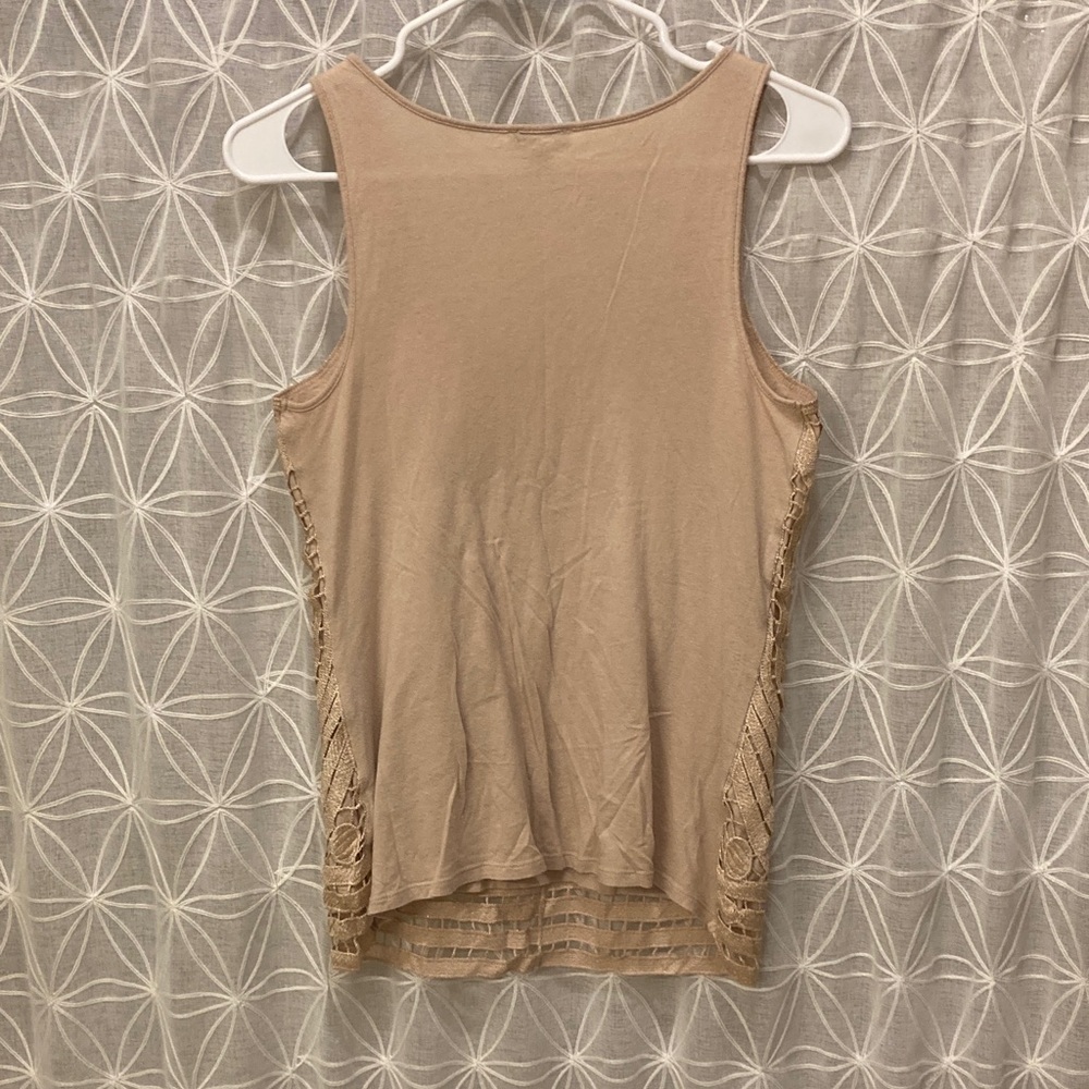 Express Tank Top - Picture 5 of 9